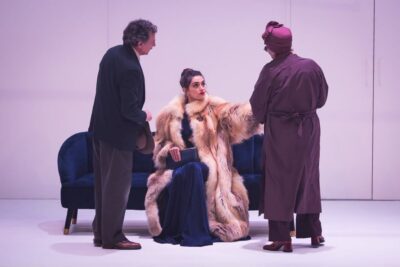 Imagen de 'A puerta cerrada' de Sartre.