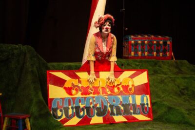 Imagen de escena de A la gloria con Gloria Fuertes.